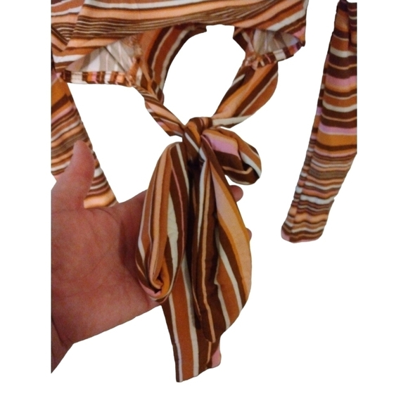 Rue 21 Barbiecore Vibrant Multicolored Long Sleeved Crop Top with Tie Back M - Picture 6 of 8